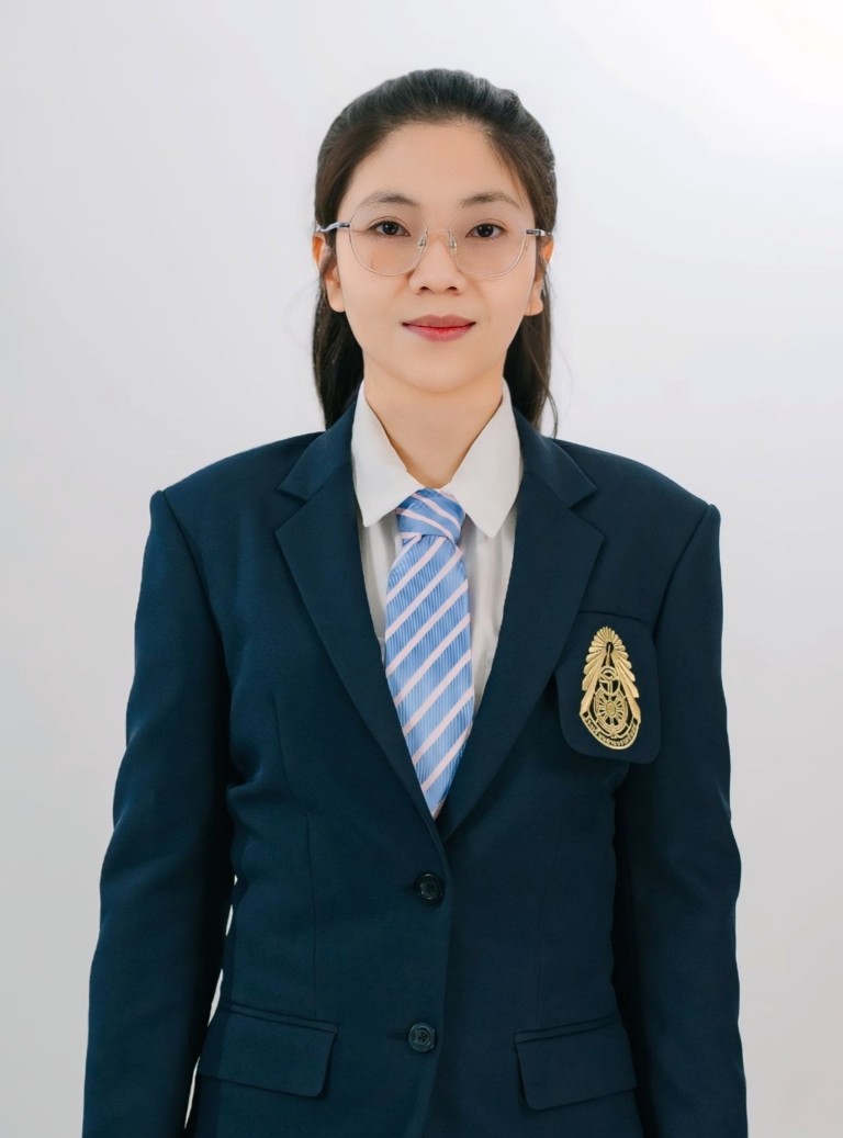 รูปครู นางสาวผุสดี อภิพาณิชย์กุล