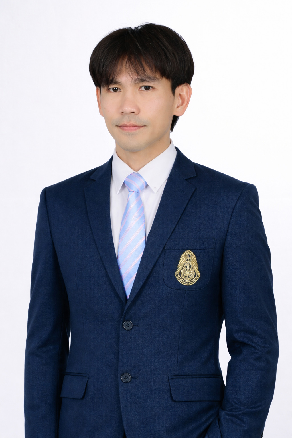 นาย ปราโมทย์ ภู่ระกำ