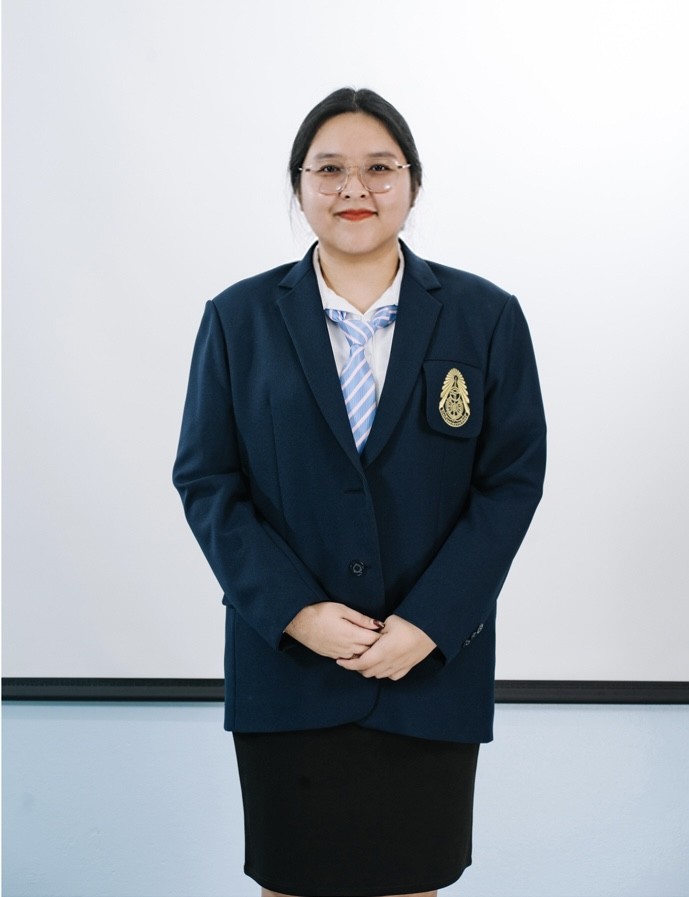 รูปครู นางสาวณฤดี จันทวงศ์