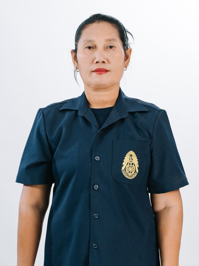 นาง ธนพร ชูฟัก